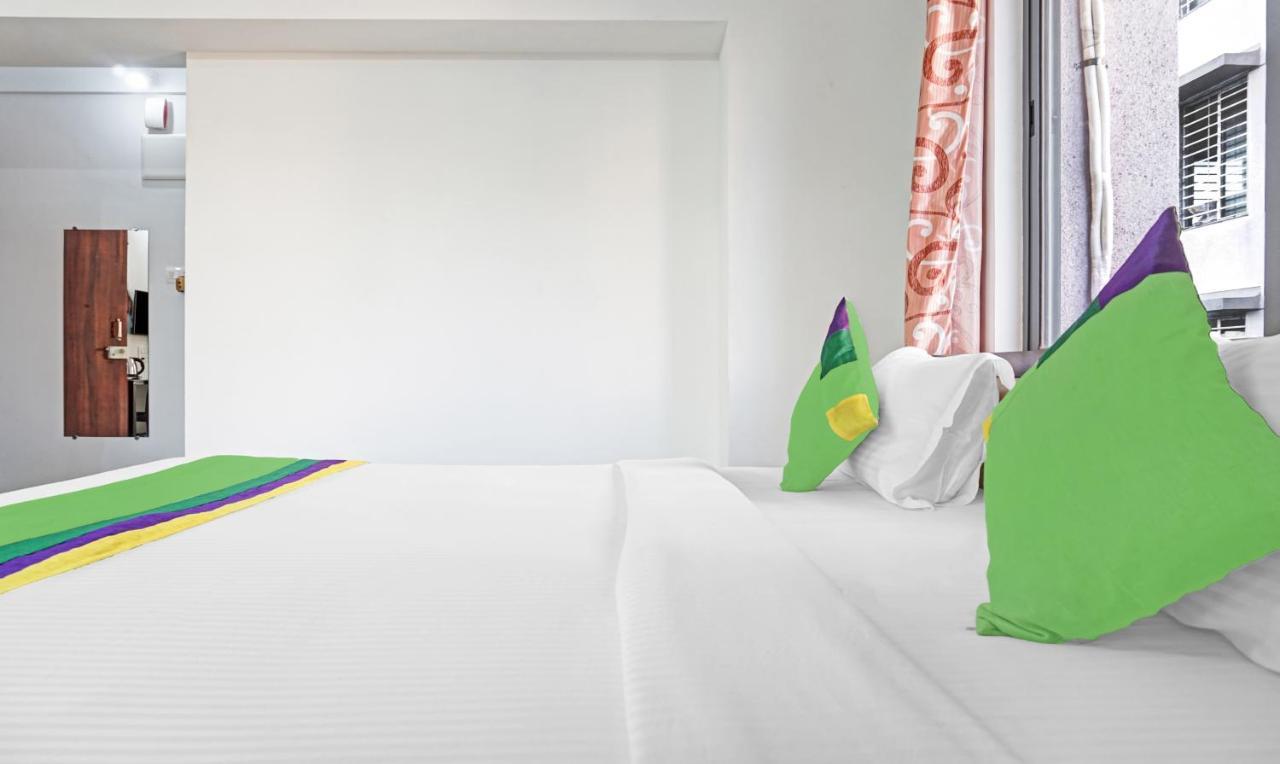 Treebo Atithi Corporate Stay Baner It Hub Poona Buitenkant foto