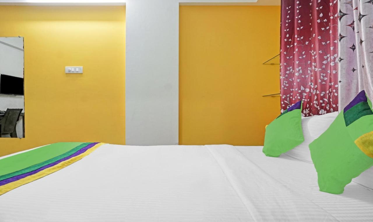 Treebo Atithi Corporate Stay Baner It Hub Poona Buitenkant foto